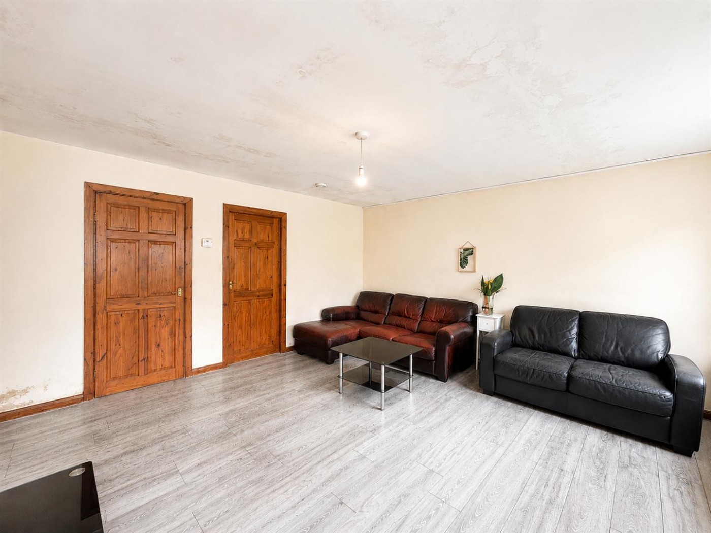 Images for Ash Grove, Heston, TW5