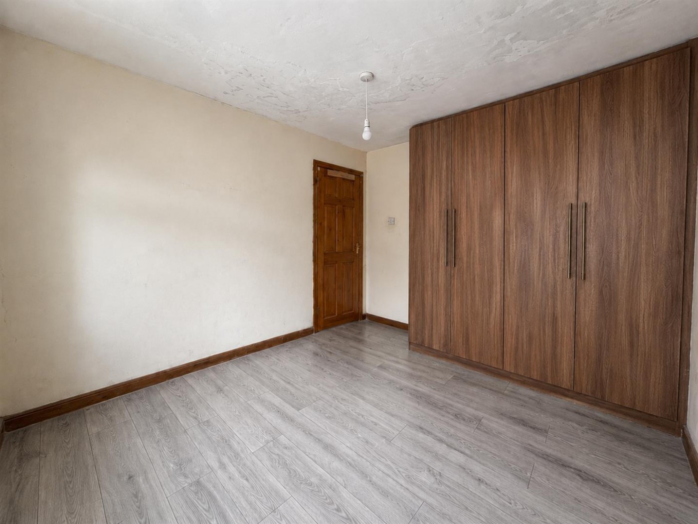 Images for Ash Grove, Heston, TW5