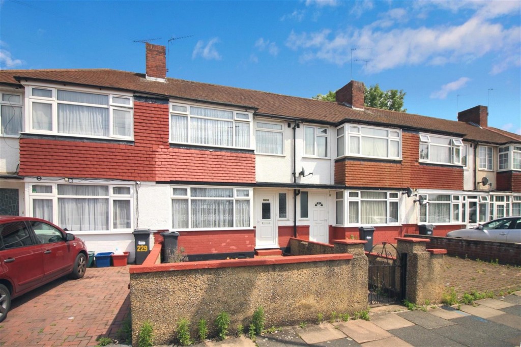 Wentworth Road, Southall, UB2, 3 bedroom, House Terraced