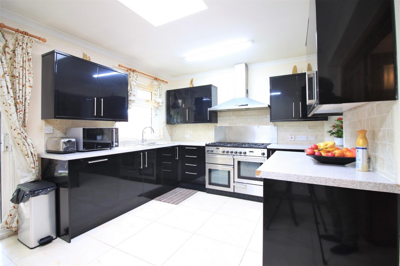 Images for Prospect Close, Hounslow, TW3