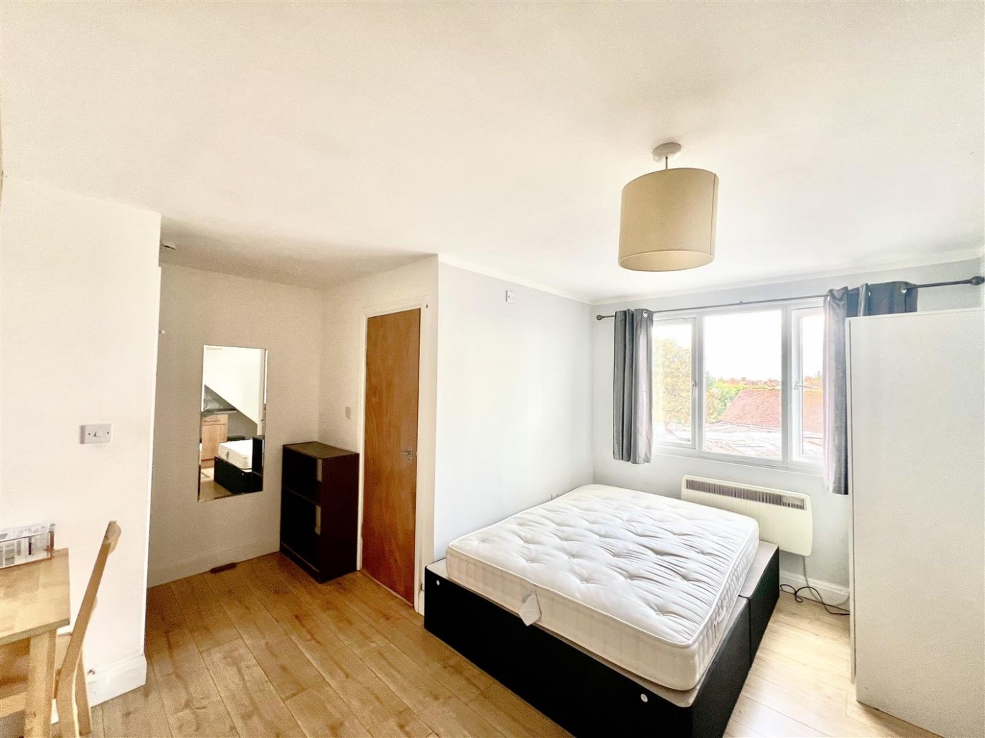 Images for Great West Road, Hounslow, TW5