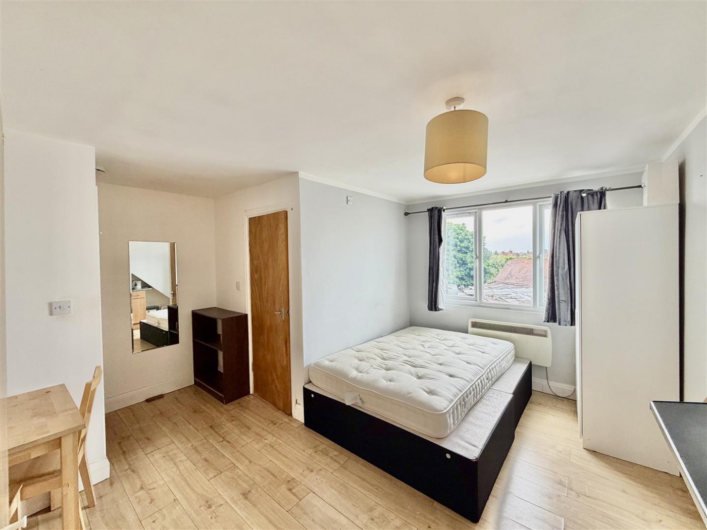 Images for Great West Road, Hounslow, TW5