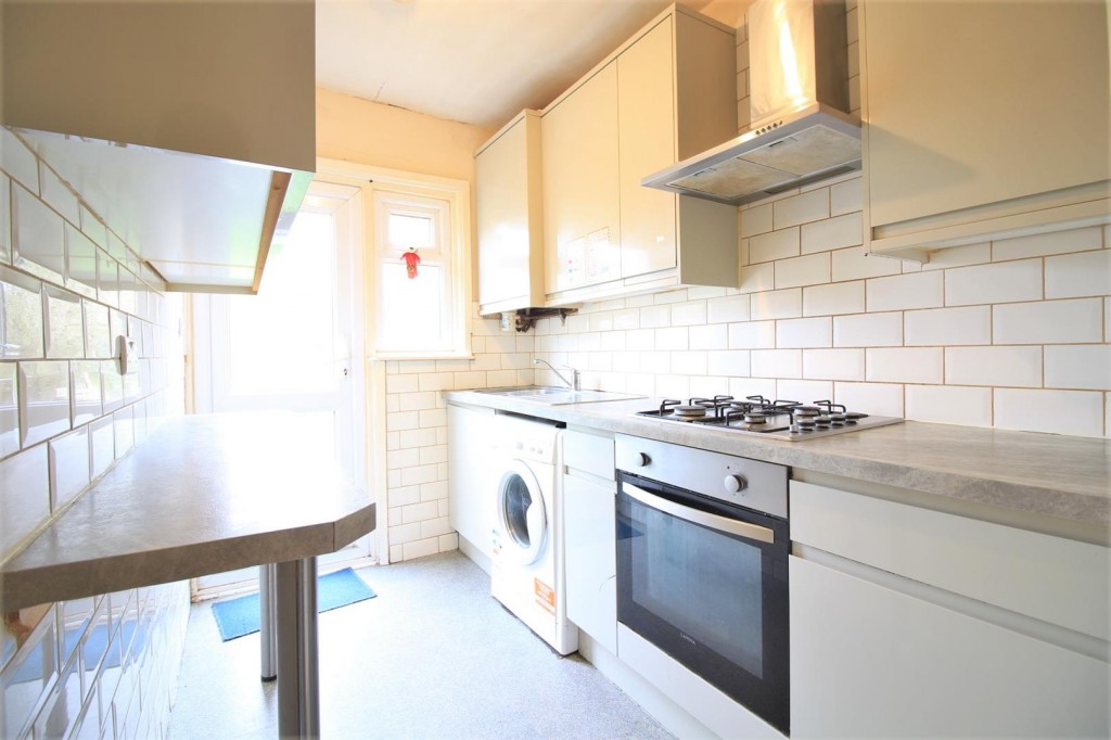 Ash Grove, Heston, TW5, 4 bedroom, House Terraced