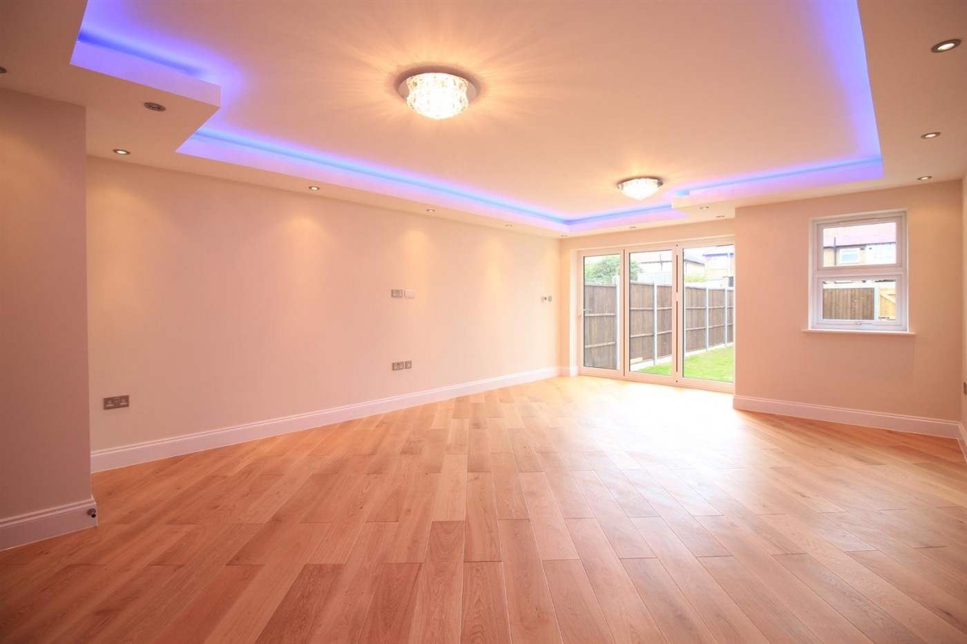 Images for Charles Street, Hillingdon, UB10