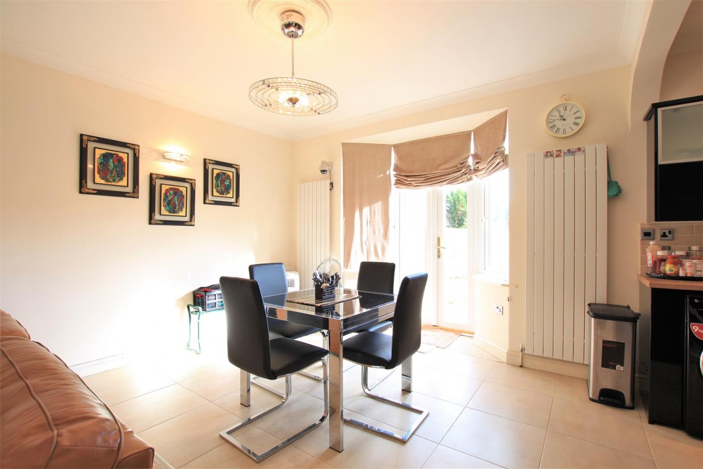 Images for Shelley Crescent, Heston, TW5