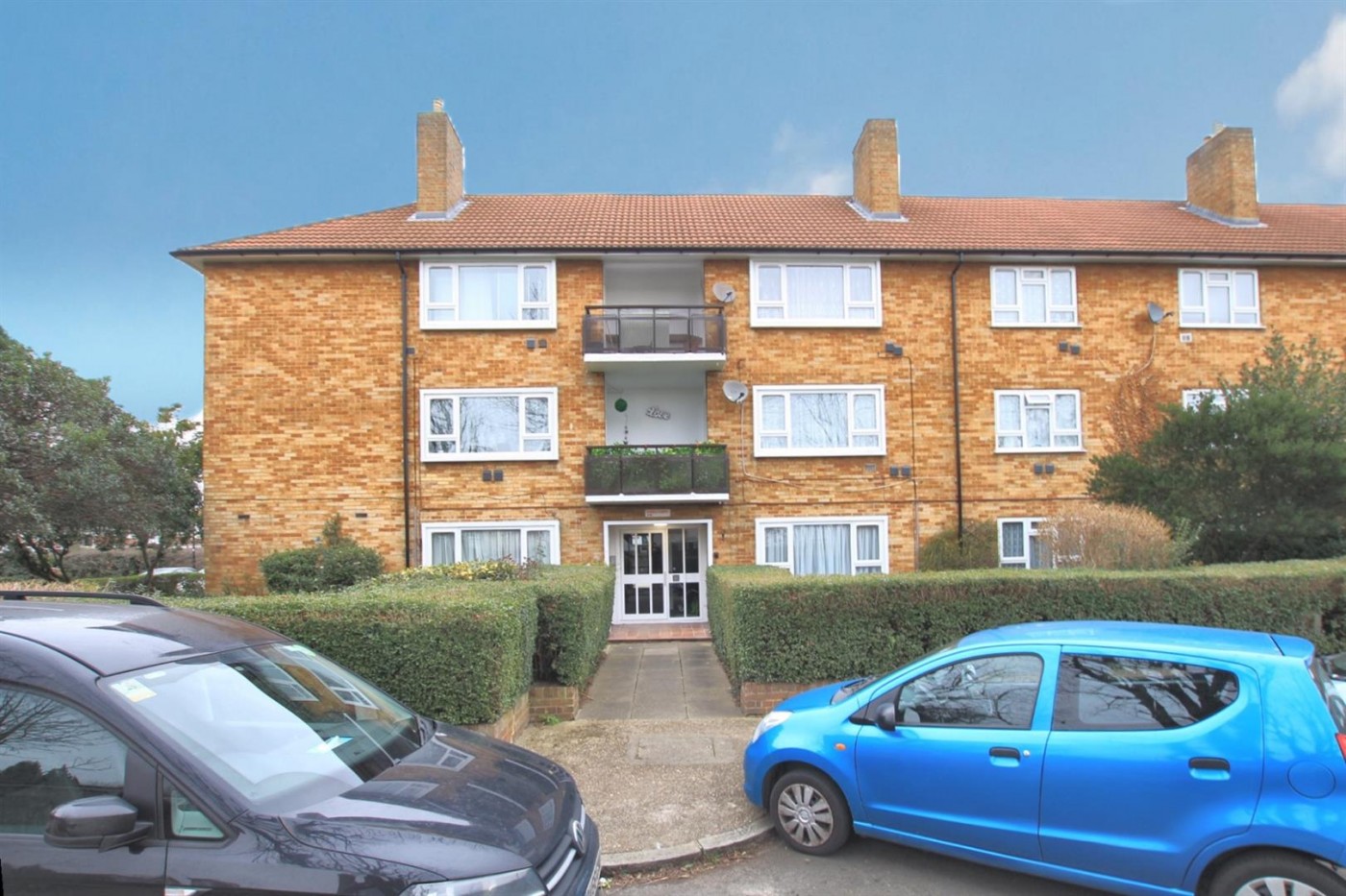 Images for Poole Court, Poole Court Road, Hounslow, TW4