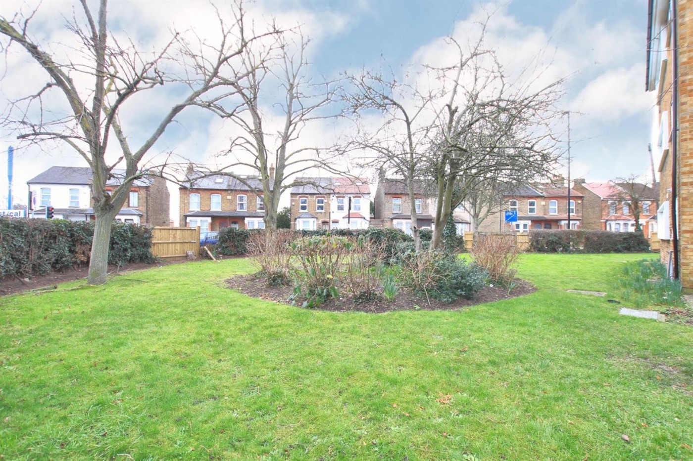 Images for Poole Court, Poole Court Road, Hounslow, TW4