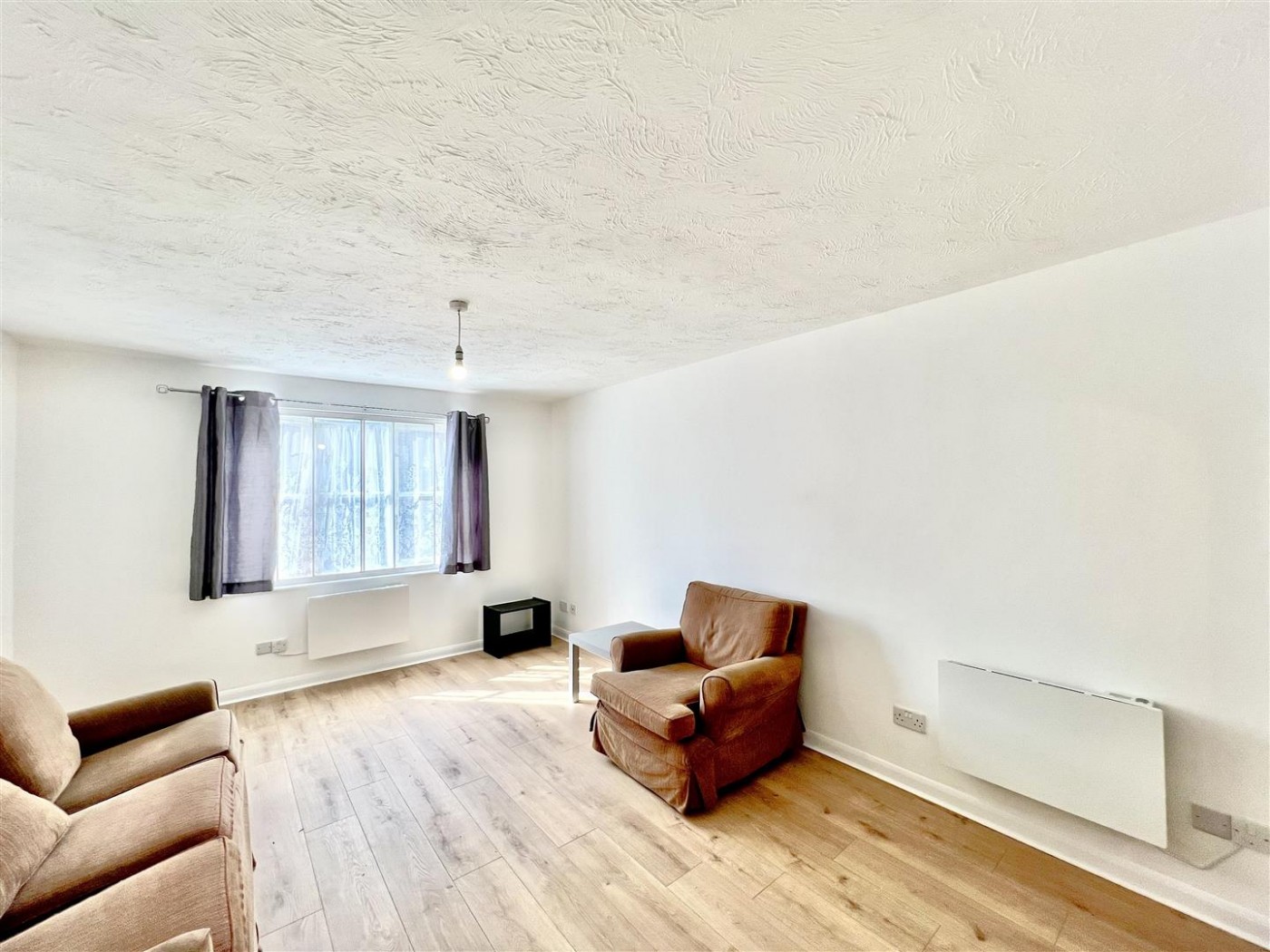 Images for John Barter House, Church Close, Hounslow, TW3