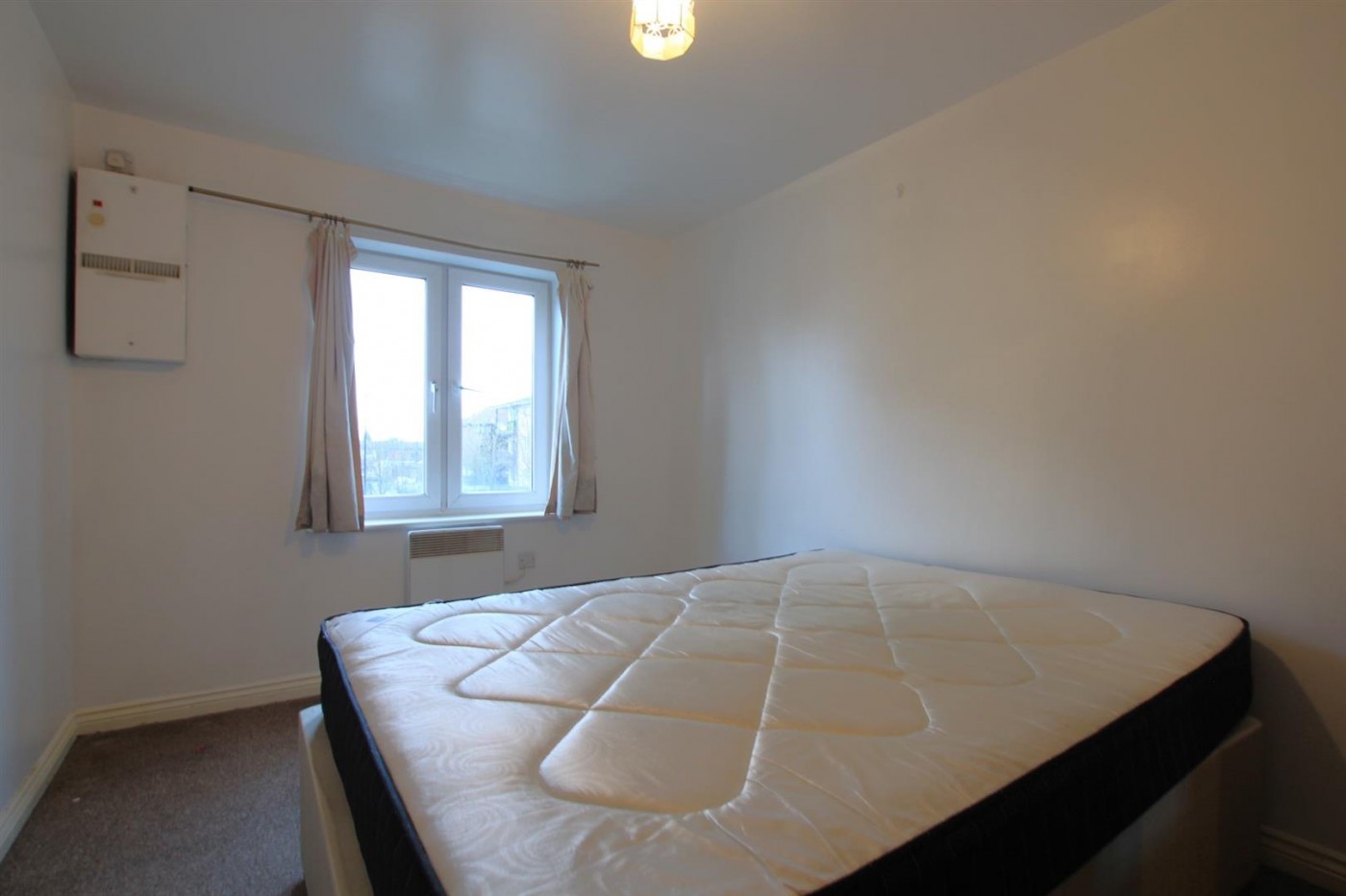 Images for Blackburn Way, Hounslow, TW4