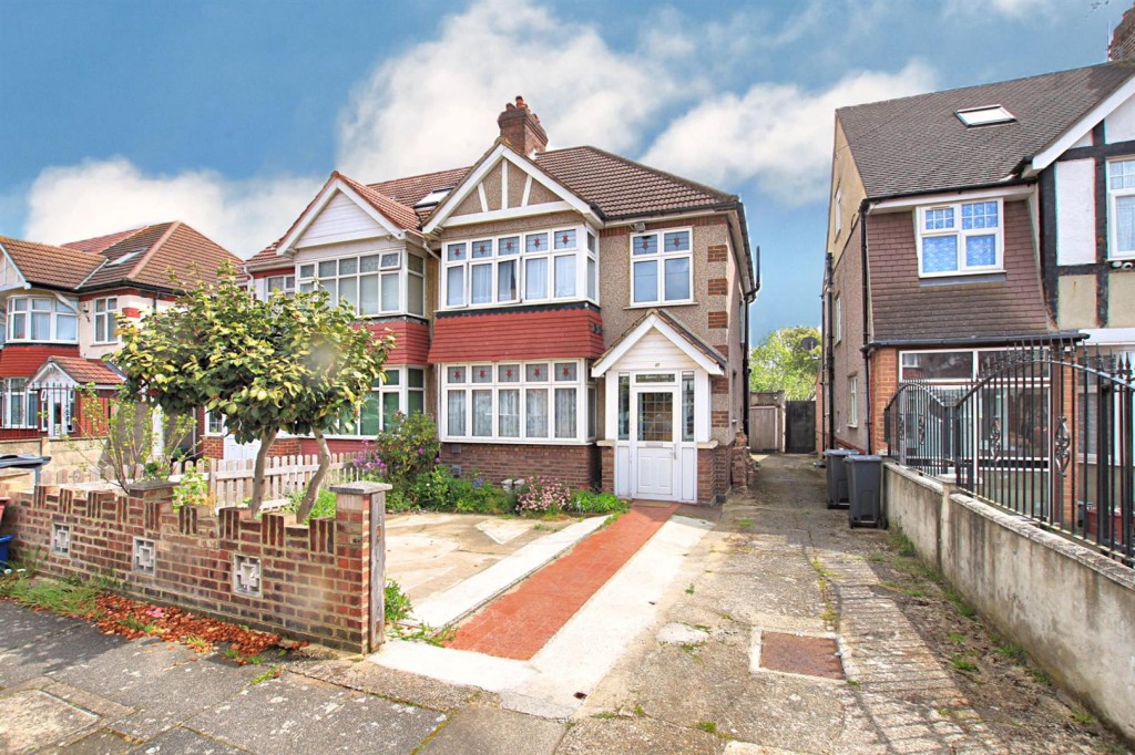 Greencroft Road, Heston, TW5, 3 bedroom, House SemiDetached