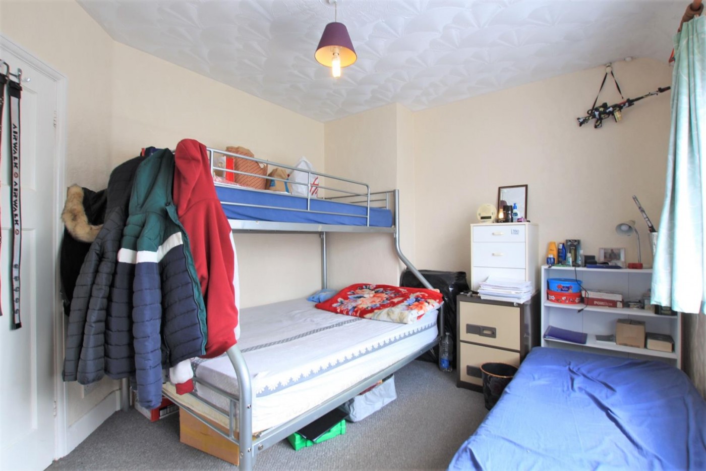 Images for Fern Lane, Heston, TW5