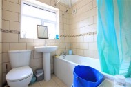 Images for Fern Lane, Heston, TW5