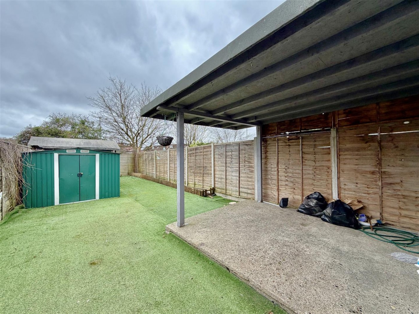 Images for Longford Ave, Feltham, TW14