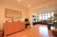 Images for The Warren, Hounslow, TW5