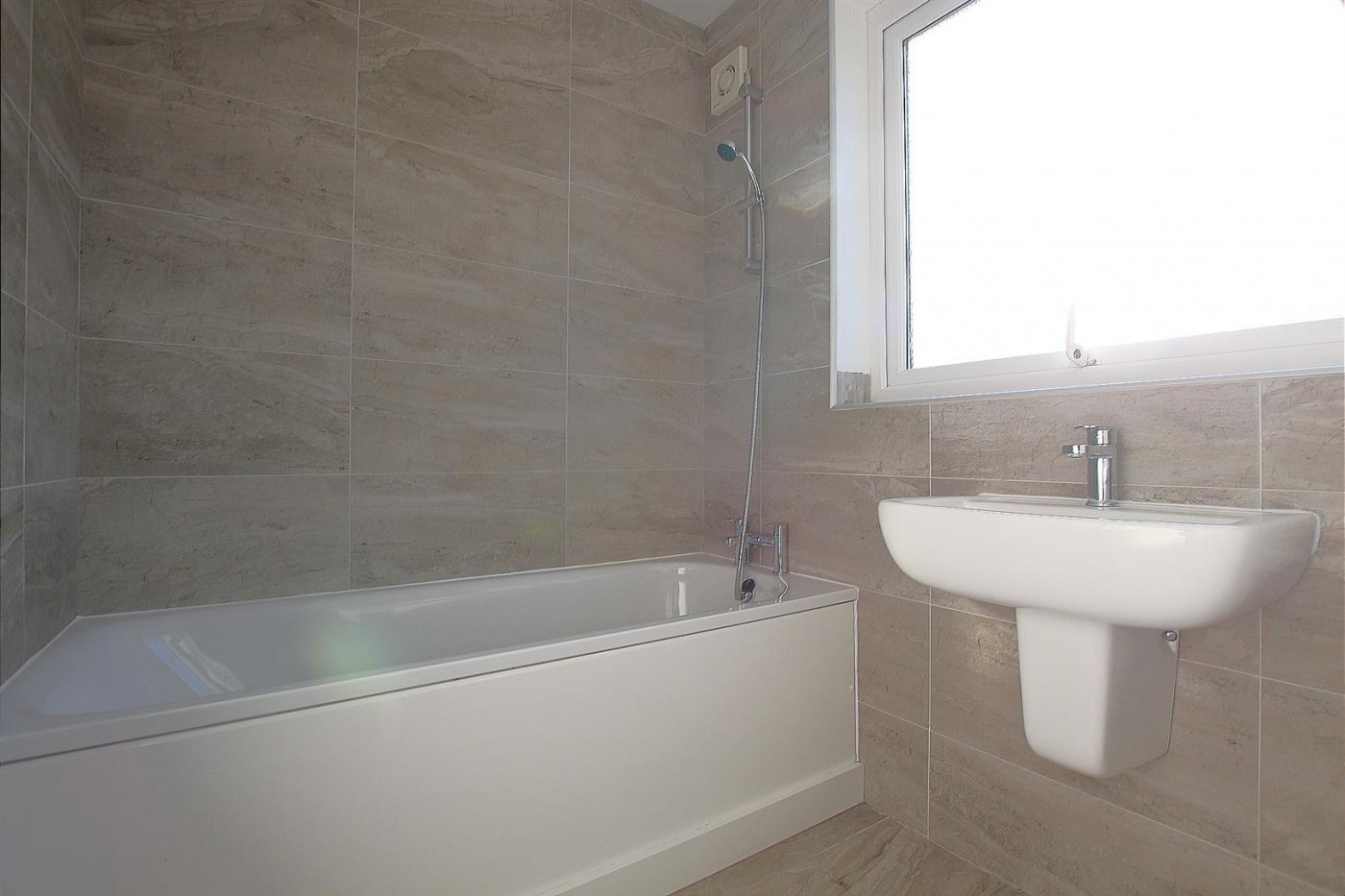 Images for Old Cote Drive, Heston, TW5
