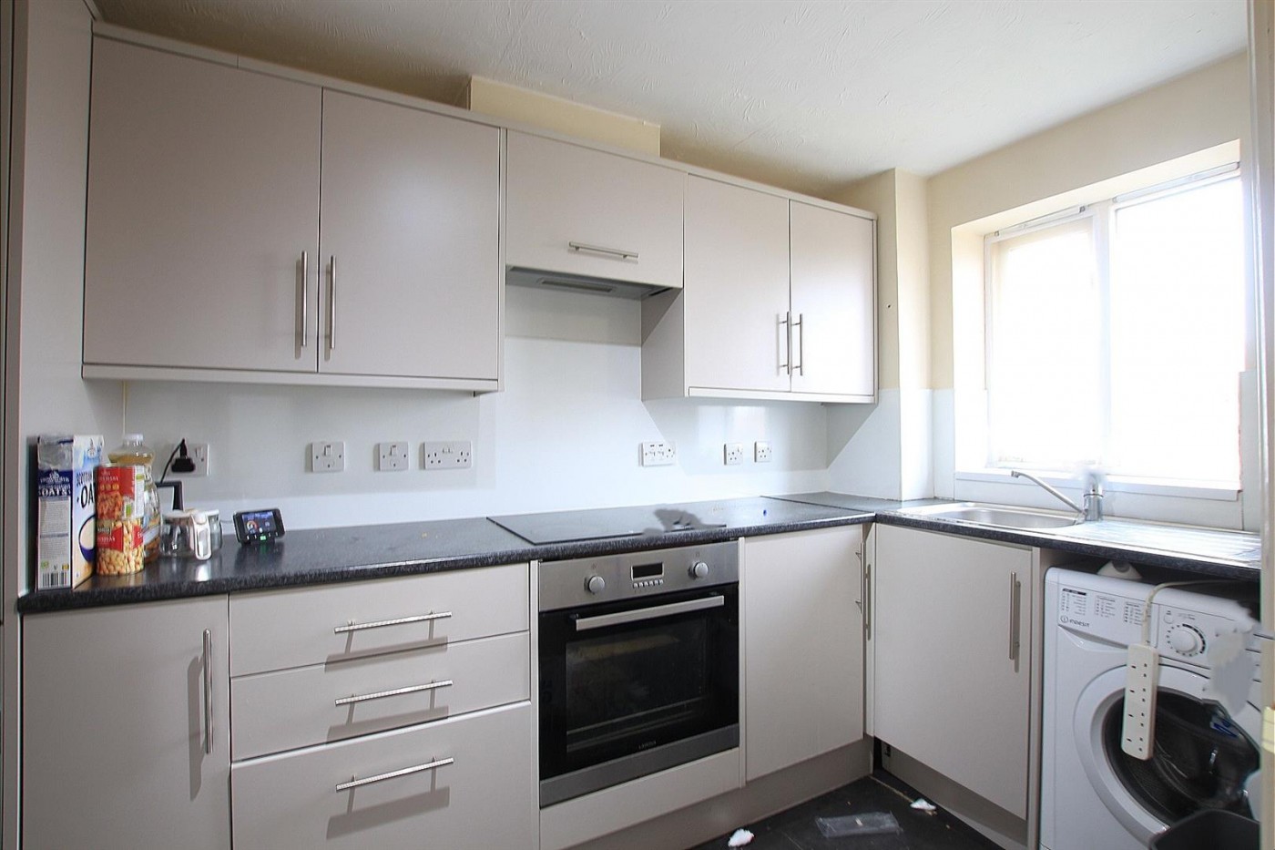 Images for Tudor Place, London Road, Hounslow, TW3