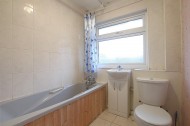 Images for Wheatlands, Heston, TW5