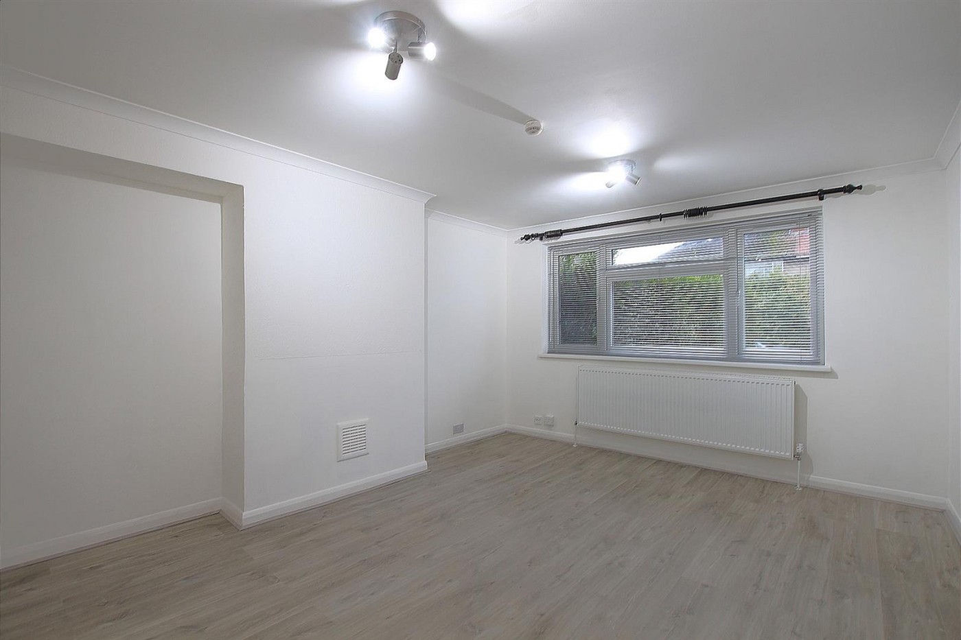 Images for Worthing Road, Heston, TW5