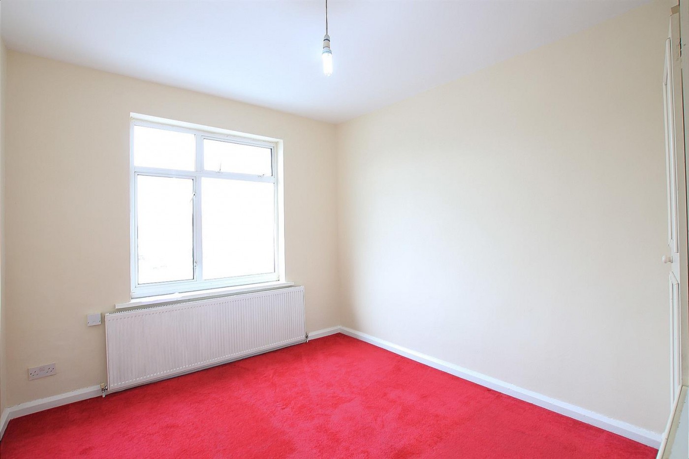 Images for Vicarage Farm Road , Heston, TW5