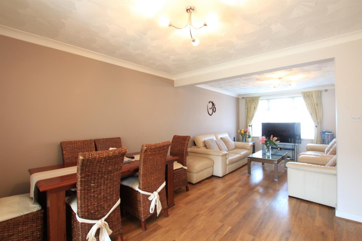 Images for Clevedon Gardens, Cranford, TW5