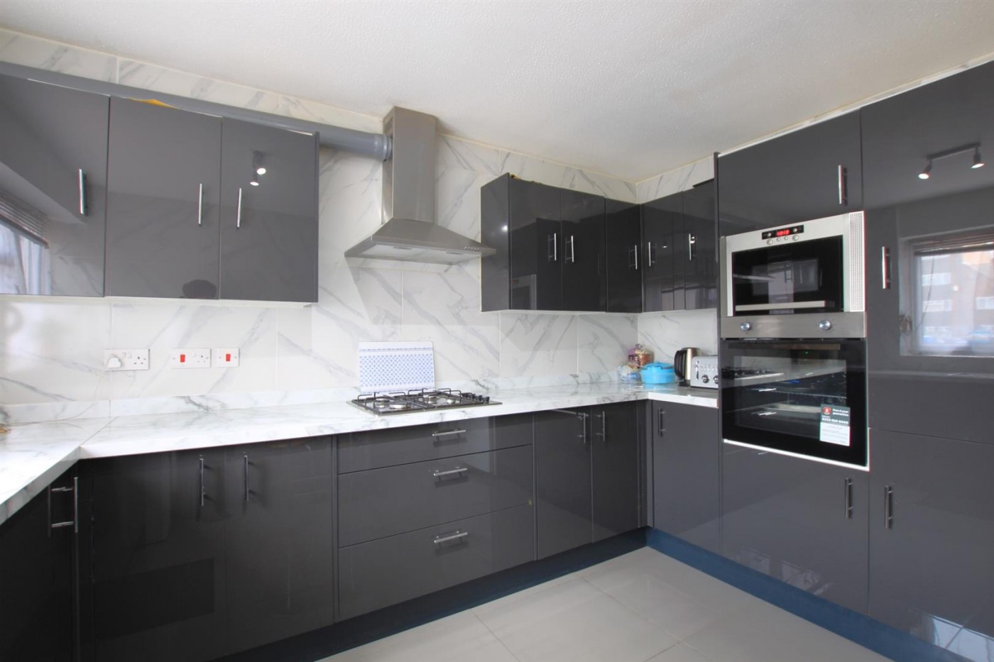 Images for Tivoli Road, Hounslow, TW4