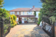 Images for The Alders, Heston, TW5