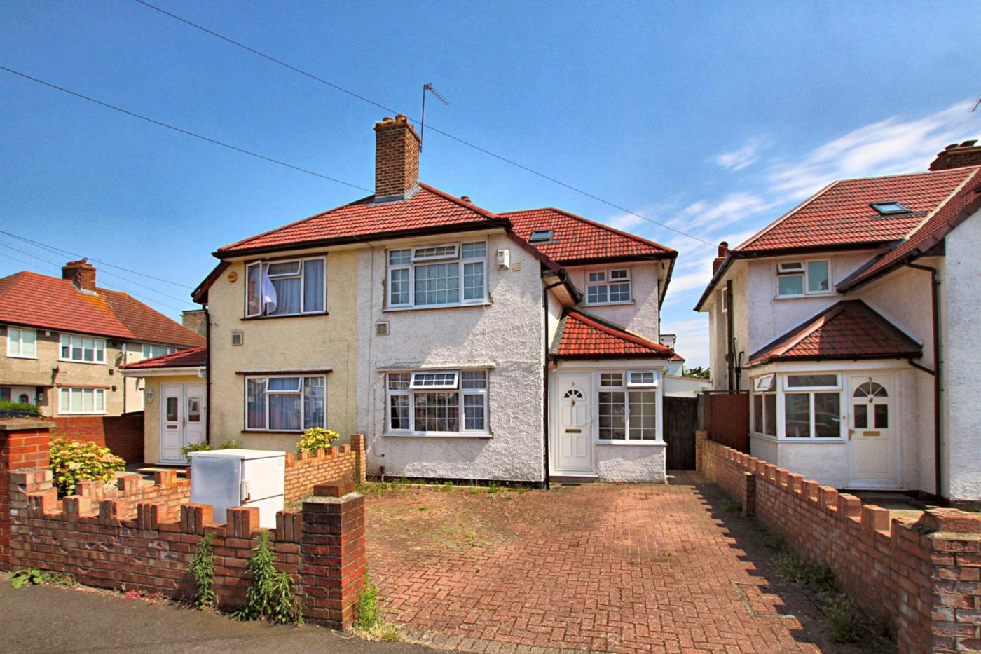 Images for St. Leonards Gardens, Heston, TW5