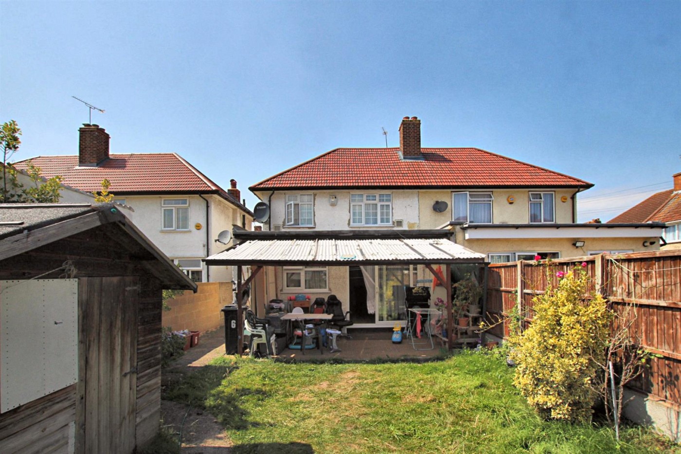 Images for St. Leonards Gardens, Heston, TW5