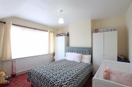 Images for St. Leonards Gardens, Heston, TW5
