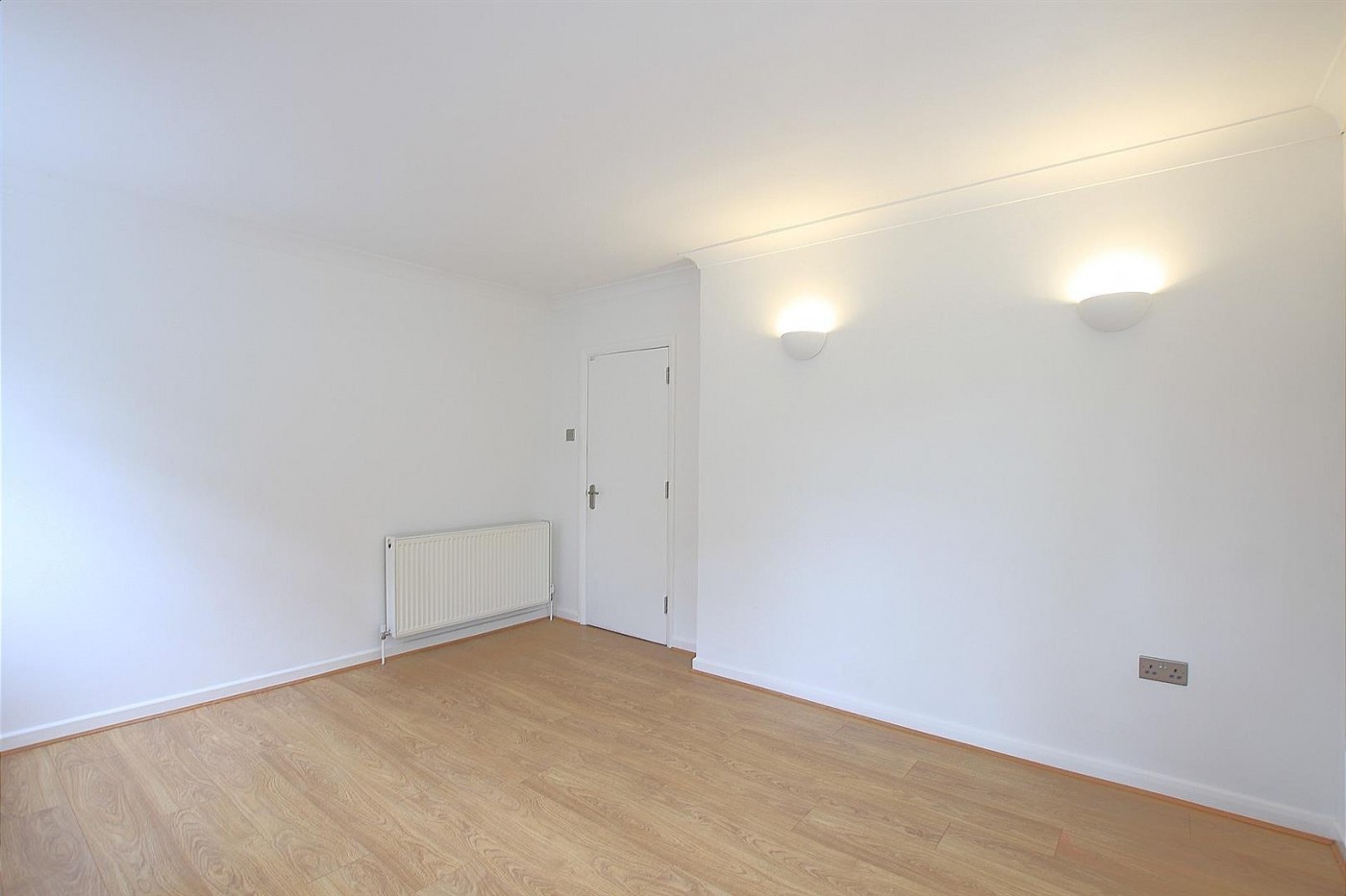 Images for Bedfont Lane, Feltham, TW14