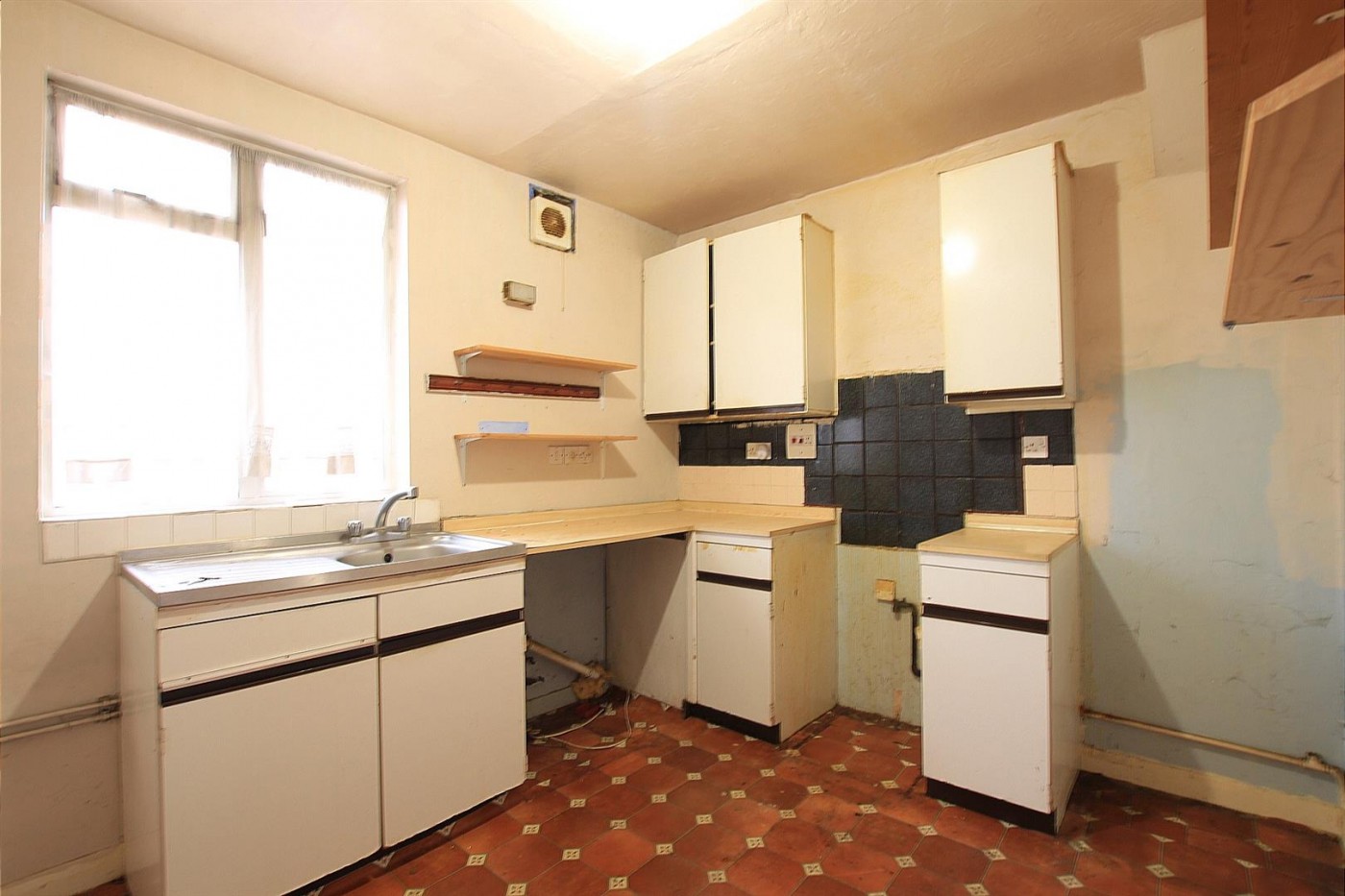 Images for West Avenue, Southall, UB1