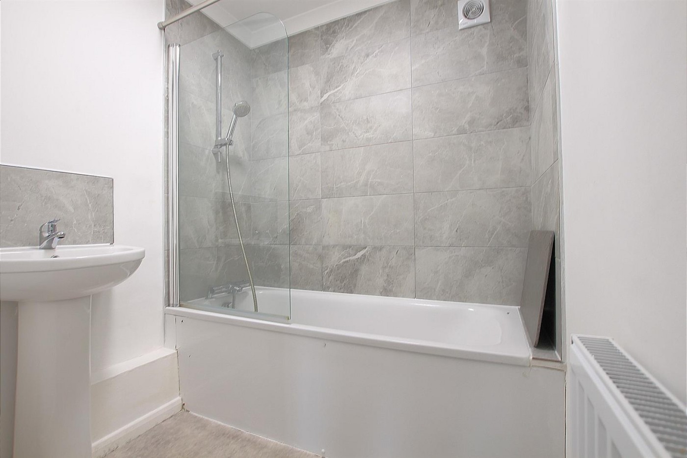Images for Hatchett Road, Feltham, TW14