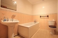 Images for Greenland Crescent, Southall, UB2