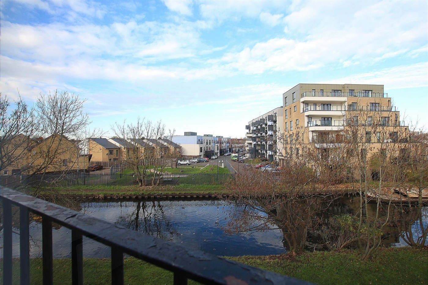 Images for Burket Close, Southall, UB2