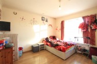 Images for Greenland Crescent, Southall, UB2