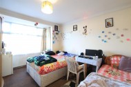 Images for Greenland Crescent, Southall, UB2