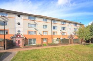 Images for Harlech Gardens, Heston, TW5