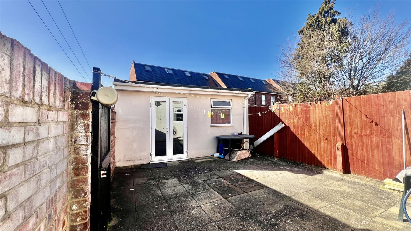 Images for North Road, Southall, UB1