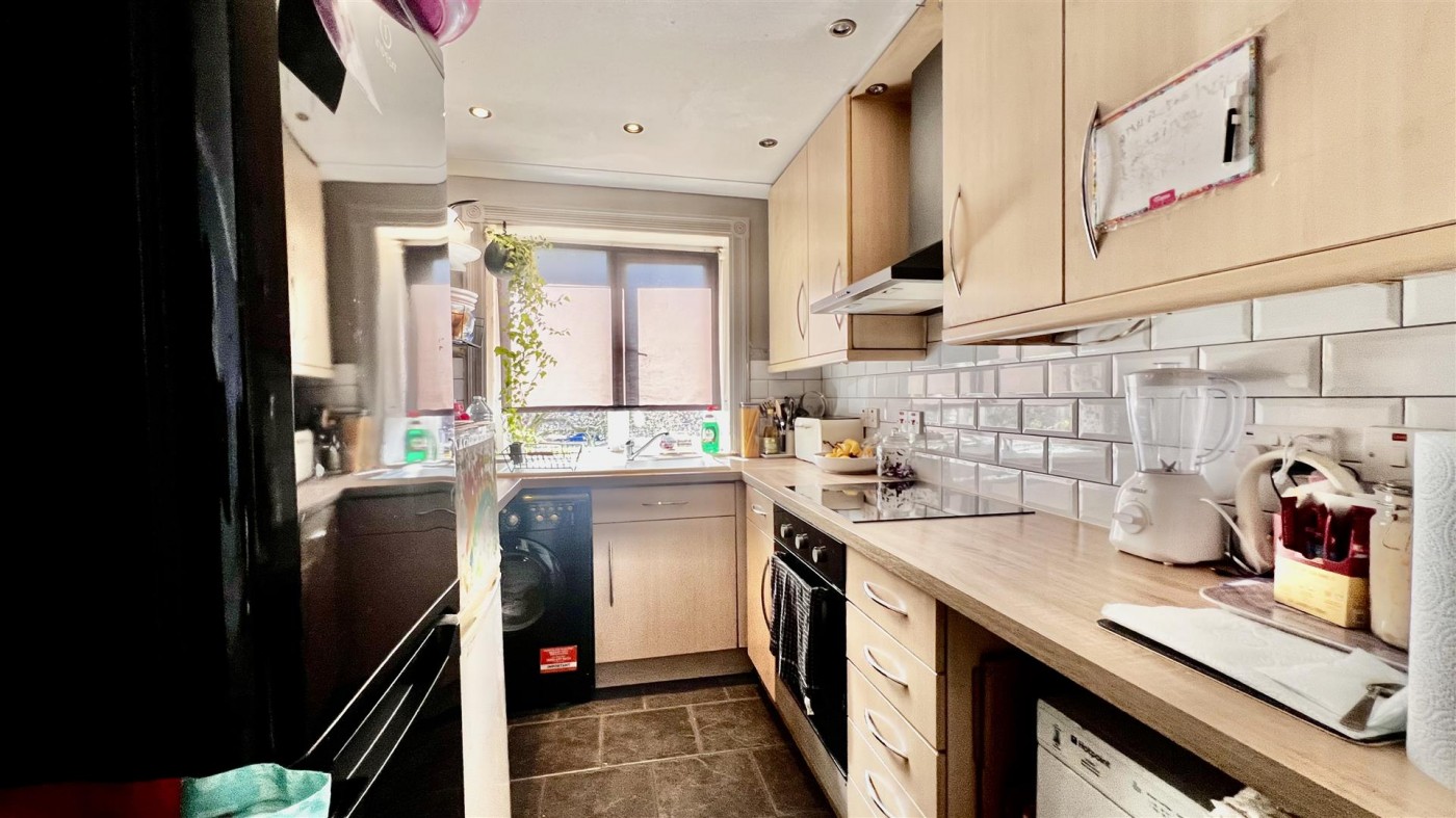 Images for Vine Cottage, Tentelow Lane, Norwood Green, UB2