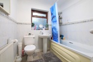Images for Sonia Gardens, Heston, TW5