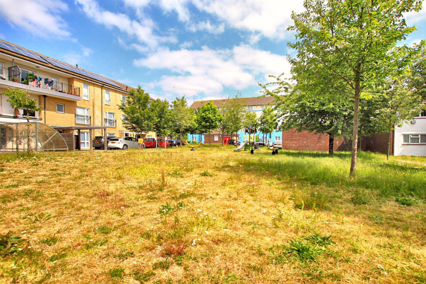 Images for Harlech Gardens, Heston, TW5
