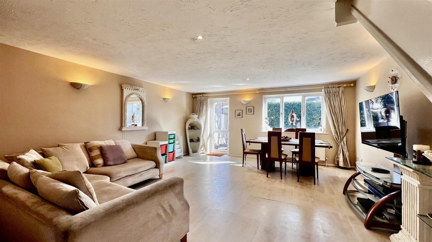 Images for Burket Close, Norwood Green, UB2