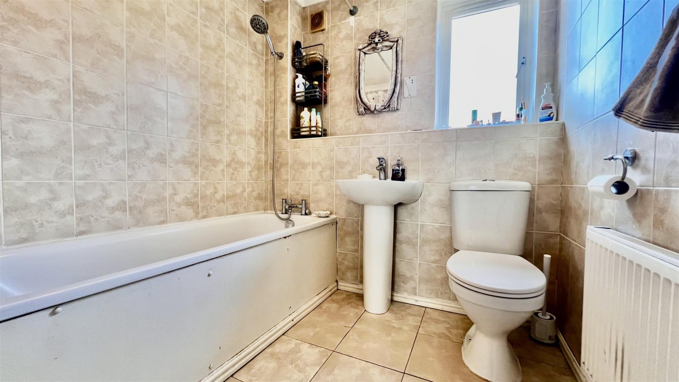 Images for Burket Close, Norwood Green, UB2
