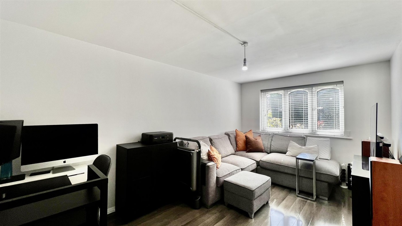 Images for Harewood Terrace, Norwood Green, UB2