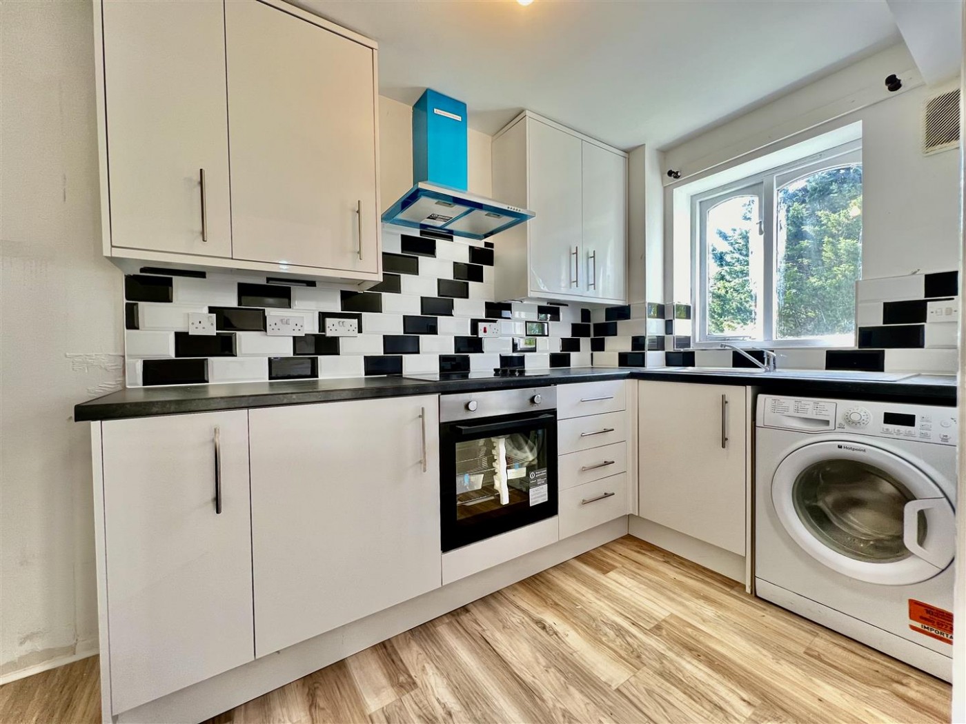 Images for Burket Close, Southall, UB2