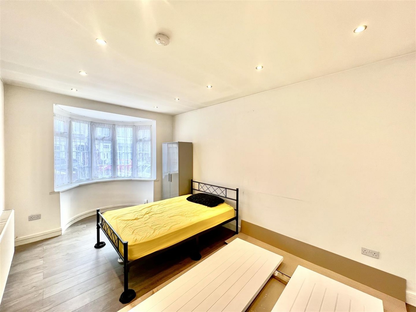 Images for Sunnycroft Road, Hounslow, TW3