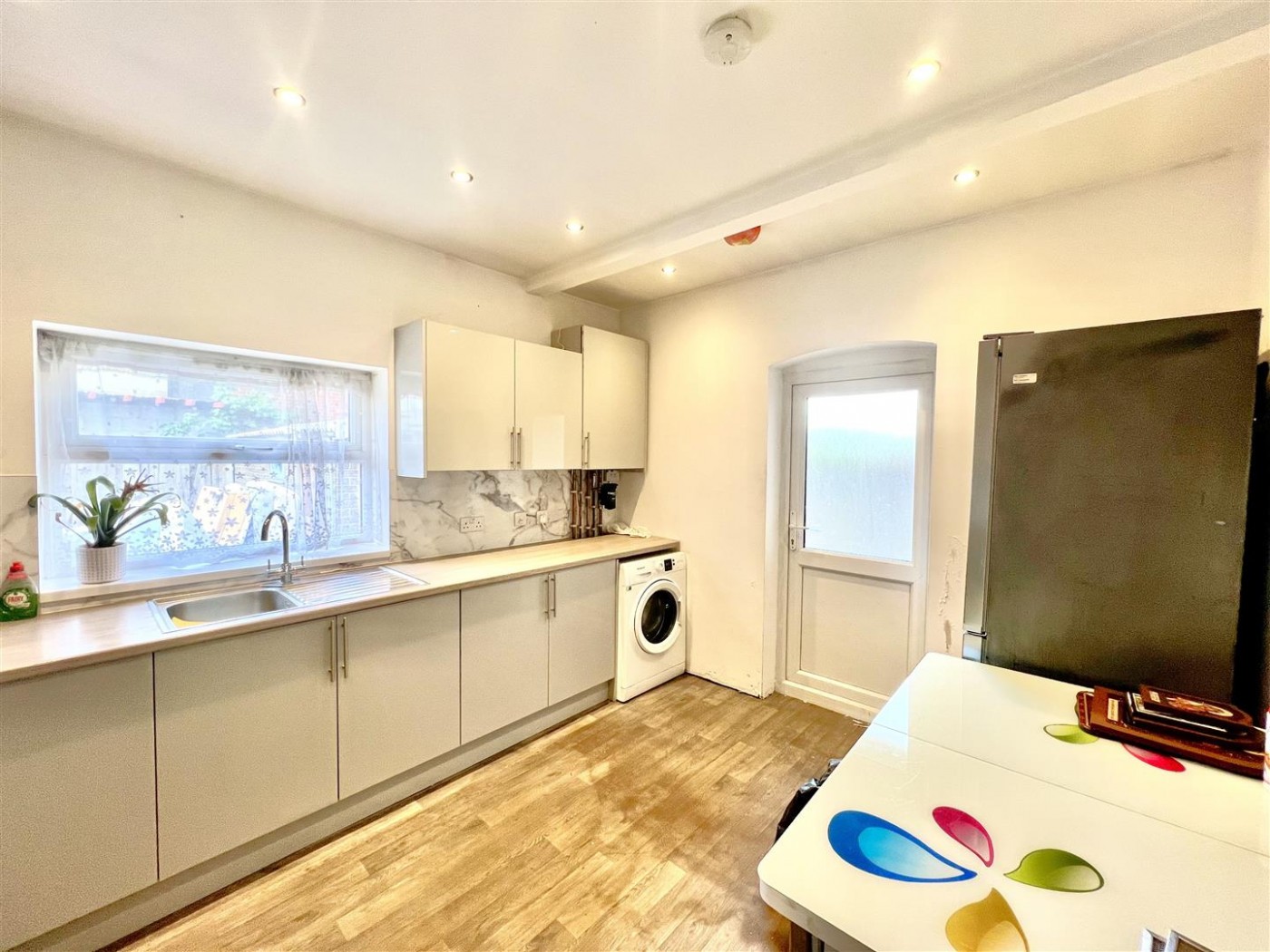 Images for Sunnycroft Road, Hounslow, TW3