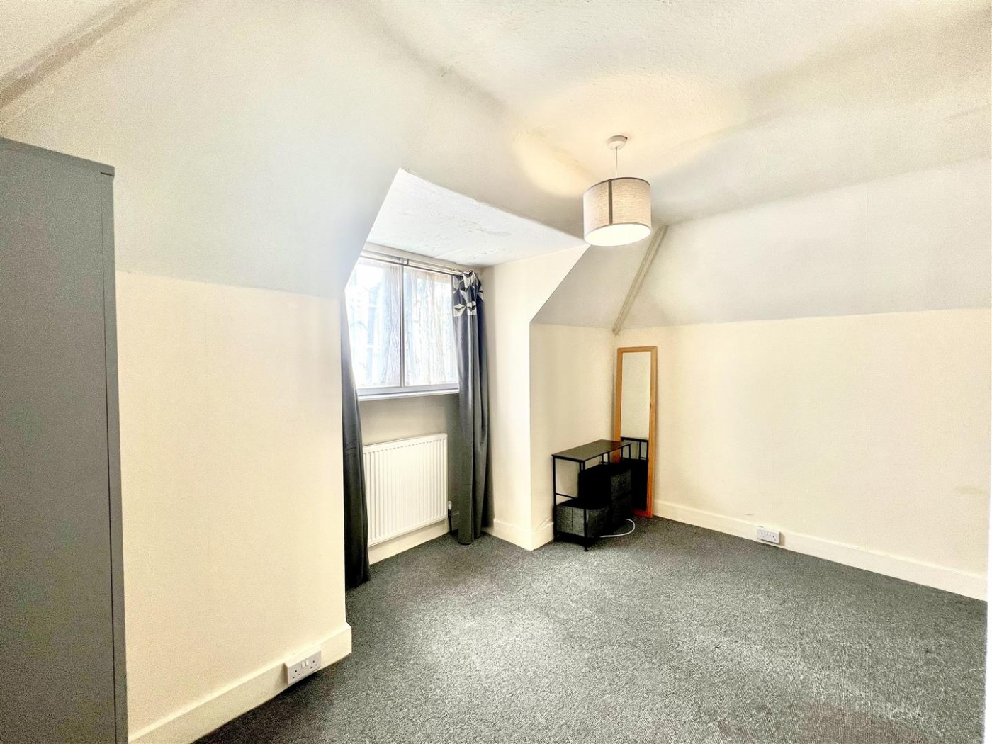 Images for Sunnycroft Road, Hounslow, TW3