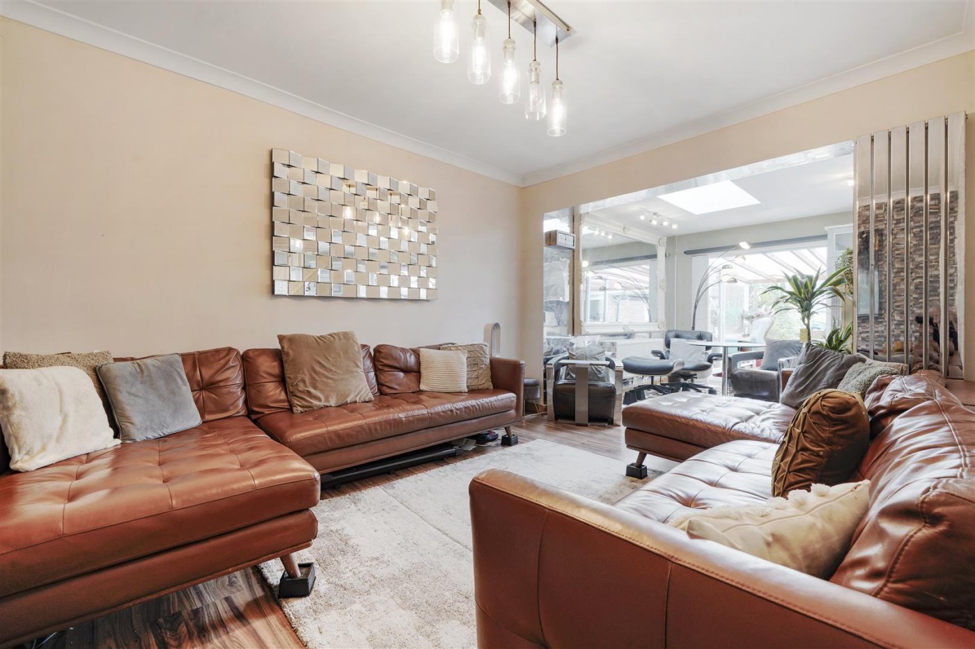 Images for Greencroft Road, Heston, TW5
