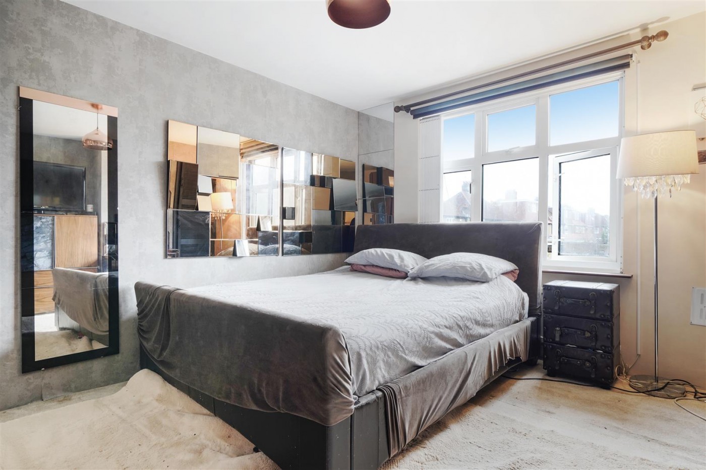 Images for Greencroft Road, Heston, TW5